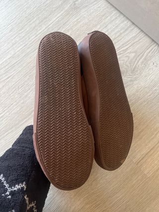 Sapatos Guess Castanhos e Azuis