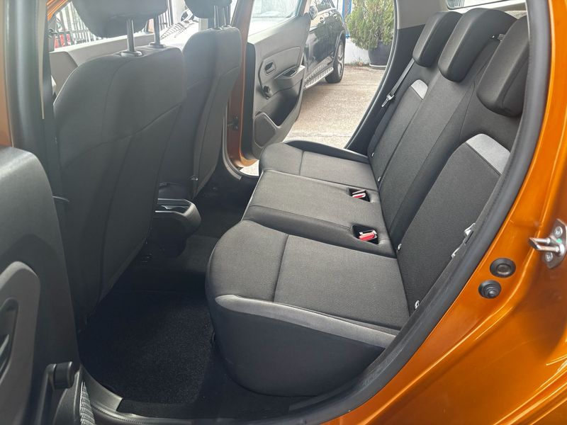 Dacia Duster 1.6 Essential 4x2 2018, foto 26