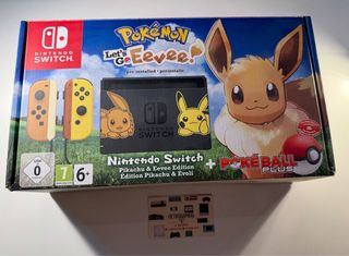 Nintendo Switch Pikachu & Eevee Edition