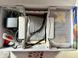 Nintendo Switch Pikachu & Eevee Edition