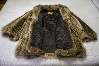 Abrigo de piel de marmota
