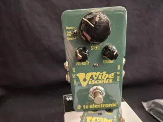 TC Electronic Viscous Vibe Pedal