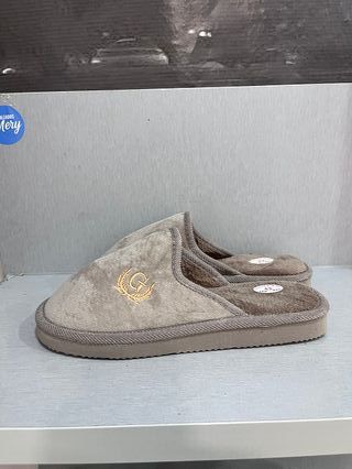Zapatillas casa nuevas talla 42 Taupe
