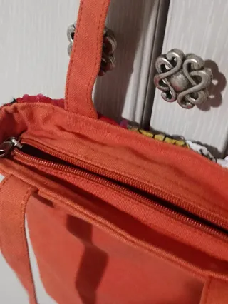 Borsa Only con paillettes floreali. Mai indossata