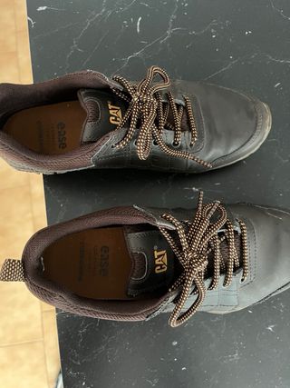 Zapatos Caterpillar Marrones