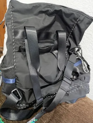 Mochila Desigual Voyager Negra y Azul