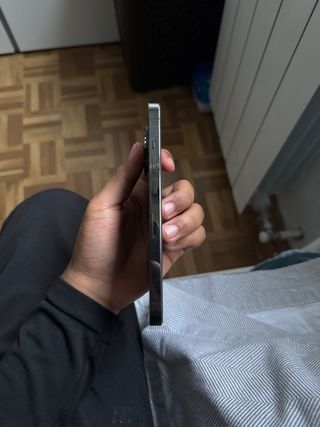 iPhone 13 Pro, único detalle BATERIA AL 71%