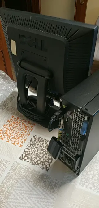 Ordenador Dell Optiplex 5040 i7 6700/1TB.