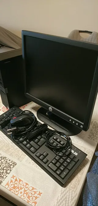 Ordenador Dell Optiplex 5040 i7 6700/1TB.