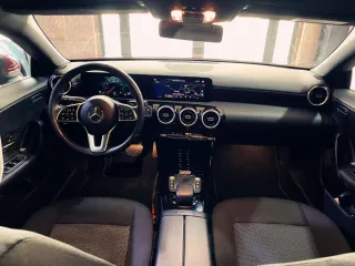 Mercedes-Benz Clase CLA 180 136