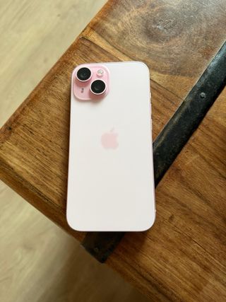 iPhone 15 Rosa
