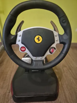 Volante Ferrari para PlayStation