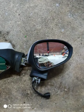 Espejo Seat León K2 50€ la pareja es de.2009