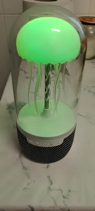 Altavoz Bluetooth Jellyfish multicolor decorativo