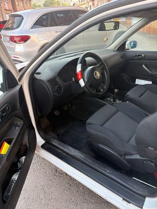 Volkswagen Golf 1998