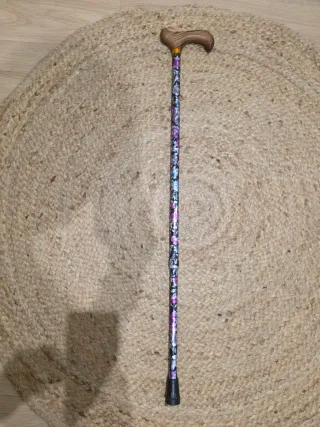 Bastón de señora multicolor floral en buen estado