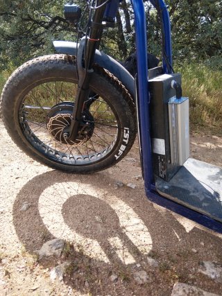 Patinete 2 motores 2500w total 24x4 y 20x4