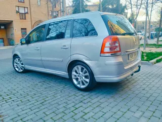 Opel Zafira 2010