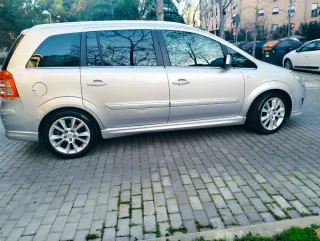 Opel Zafira 2010