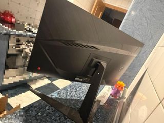 Monitor MSI Curvo para Piezas