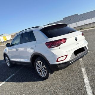 Volkswagen T-Roc Life 2022