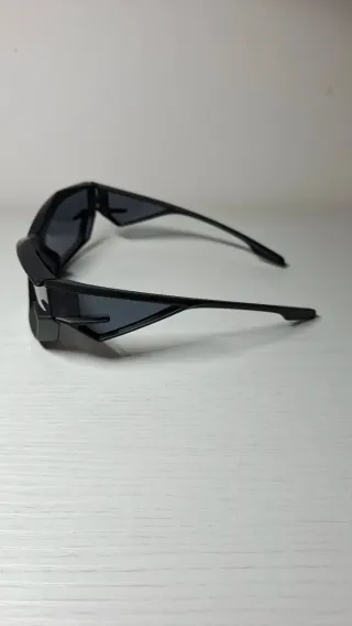 Occhiali veloci total black