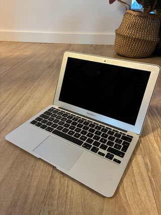 MacBook Air A1370 Versión OS X 10.11.6 (2015)