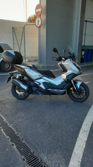 Honda ADV 350 carnet A2