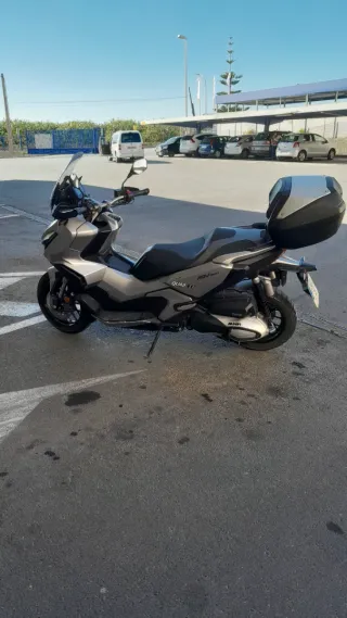 Honda ADV 350 carnet A2