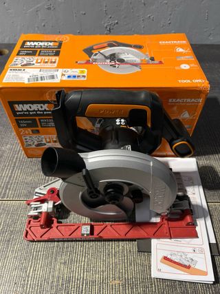 WORX - Sierra circular inalámbrica de 20 V