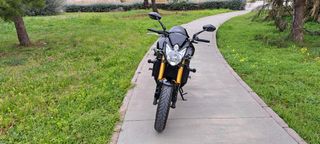 Yamaha FZ8