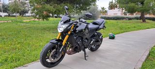Yamaha FZ8
