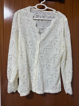 Blusa de encaje para mujer