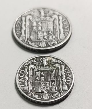 Lote 2 Monedas España 1945 Jinete 10 y 5 c.