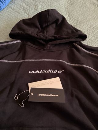 Sudadera negra Cold Culture 1 solo uso