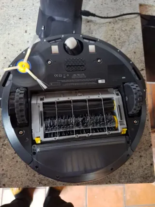 Robot Aspirador Roomba 696