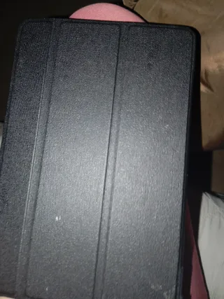 Tablet infantil con juegos y dibujos