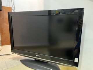 Televisor Sharp Aquos Negro