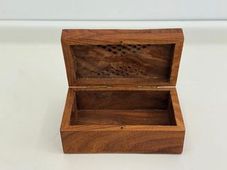 Scatola portaoggetti in legno con elefanti