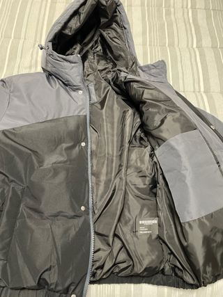 Chaqueta Pull and Bear gris y negra