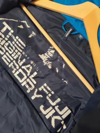 Cazadora plumas Superdry azul acolchada