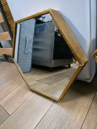 2 Specchi Metallici Ottogonali Dorati