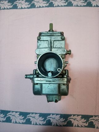 Carburador Mikuni 28
