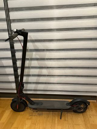 Patinete Eléctrico Xiaomi Mi Electric Scooter M365
