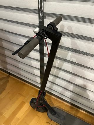 Patinete Eléctrico Xiaomi Mi Electric Scooter M365