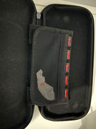 Nintendo Switch Azul y Rojo Poco Uso con mando pro