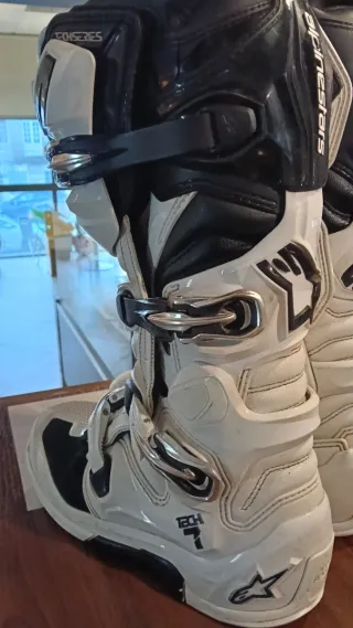 Botas Alpinestars Tech 7 Talla 44,5 Modelo 2026