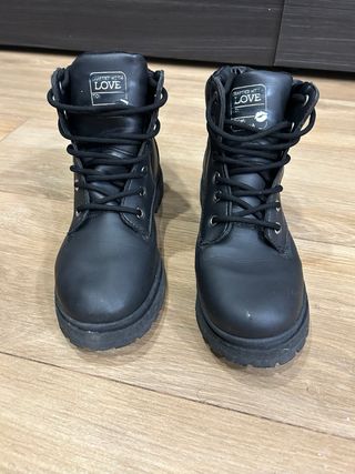 Botines negros