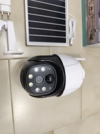 Telecamera Wireless 4G LTE con Pannello Solare