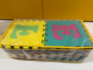 Alfombra puzzle letras suelo 28 piezas